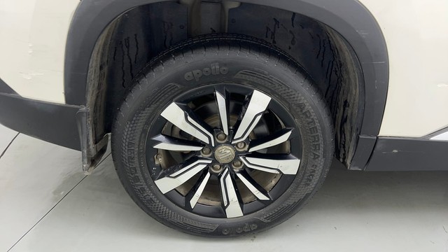 Second-hand 2019 MG Hector Sharp DCT for sale in Gurgaon-18