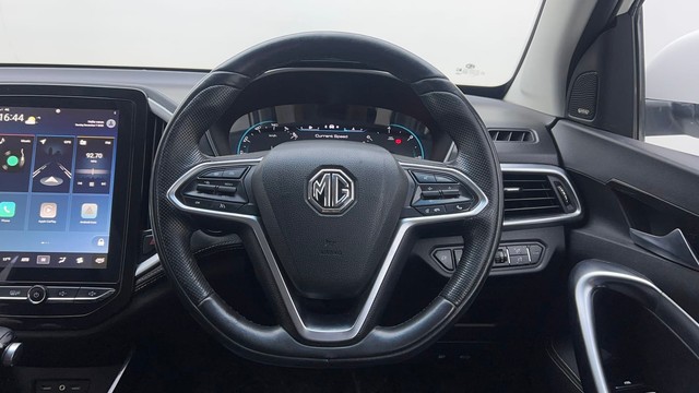 Second-hand 2019 MG Hector Sharp DCT for sale in Gurgaon-32