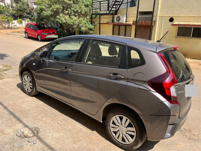 Honda Jazz 1.2 SV i VTEC Second-hand 2016 Honda Jazz 1.2 SV i VTEC for sale in Bangalore-8