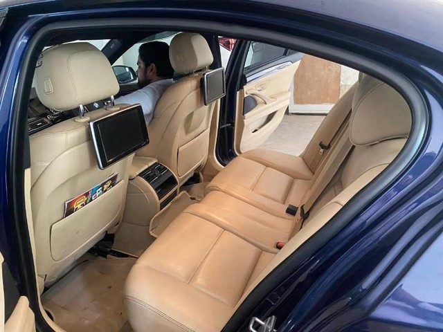 Second-hand 2016 BMW X5 xDrive 30d M Sport for sale in Mumbai-9