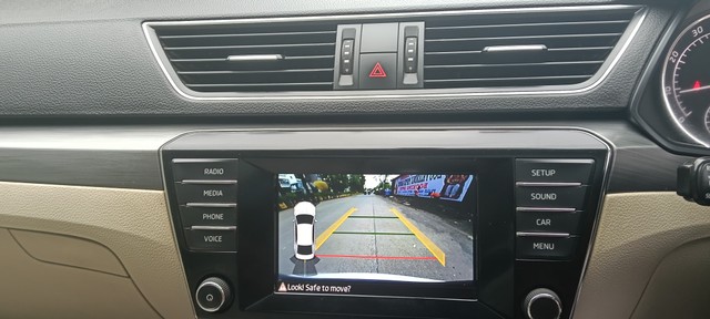 Second-hand 2016 Skoda Superb Style 1.8 TSI AT for sale in Mumbai-15