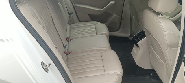 Second-hand 2016 Skoda Superb Style 1.8 TSI AT for sale in Mumbai-10