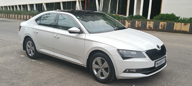 Second-hand 2016 Skoda Superb Style 1.8 TSI AT for sale in Mumbai-6