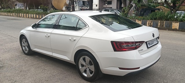 Second-hand 2016 Skoda Superb Style 1.8 TSI AT for sale in Mumbai-11
