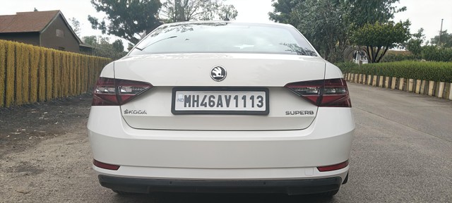 Second-hand 2016 Skoda Superb Style 1.8 TSI AT for sale in Mumbai-2