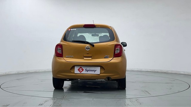 Second-hand 2016 Nissan Micra XV CVT for sale in New Delhi-4