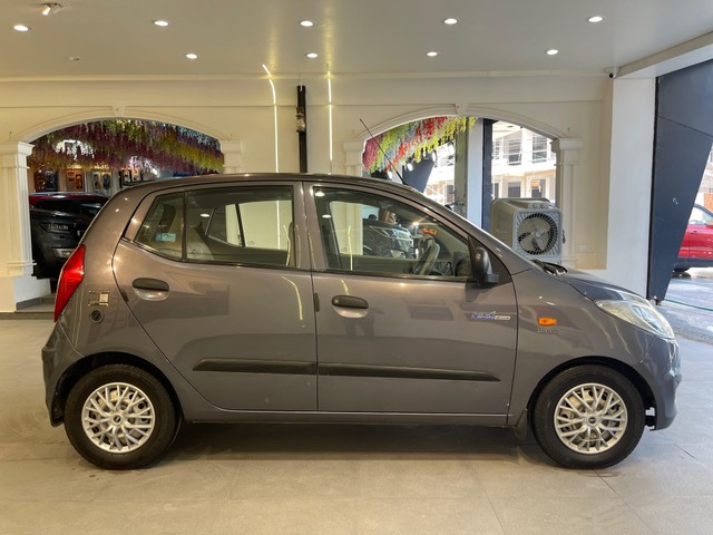 Second-hand 2013 Hyundai i10 Magna 1.1L for sale in Hyderabad