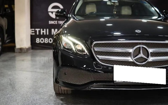 Second-hand 2017 Mercedes-Benz E-Class E250 CDI Avantgarde for sale in New Delhi-4