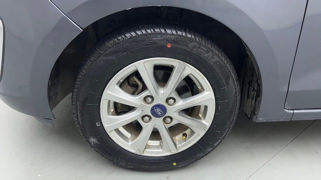 Second-hand 2019 Ford Figo Titanium AT 2019-2020 for sale in Gurgaon-20