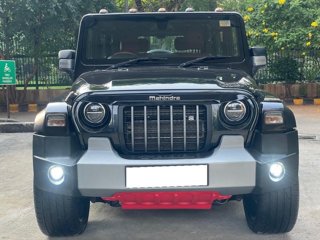 Second-hand 2021 Mahindra Thar LX 4WD Hard Top Diesel AT BSVI for sale in New Delhi-2