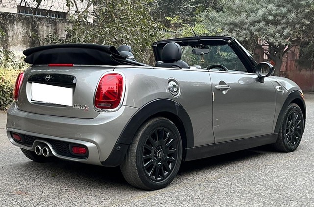 Second-hand 2018 Mini Cooper Convertible S for sale in New Delhi-11