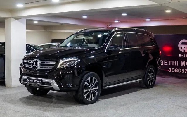 Second-hand 2018 Mercedes-Benz GLS 350d 4MATIC for sale in New Delhi-4