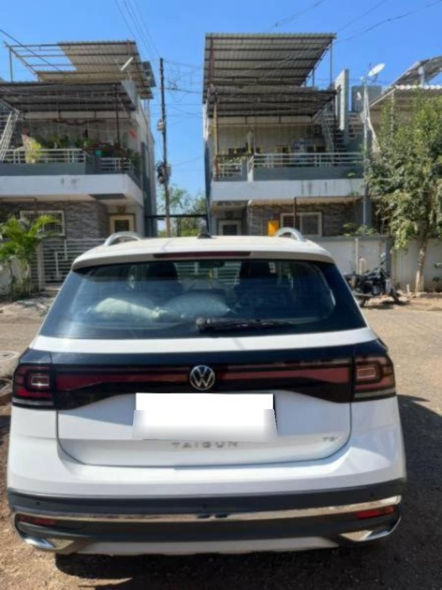Second-hand 2025 Volkswagen Taigun 1.0 Topline AT ES for sale in Ahmednagar-4
