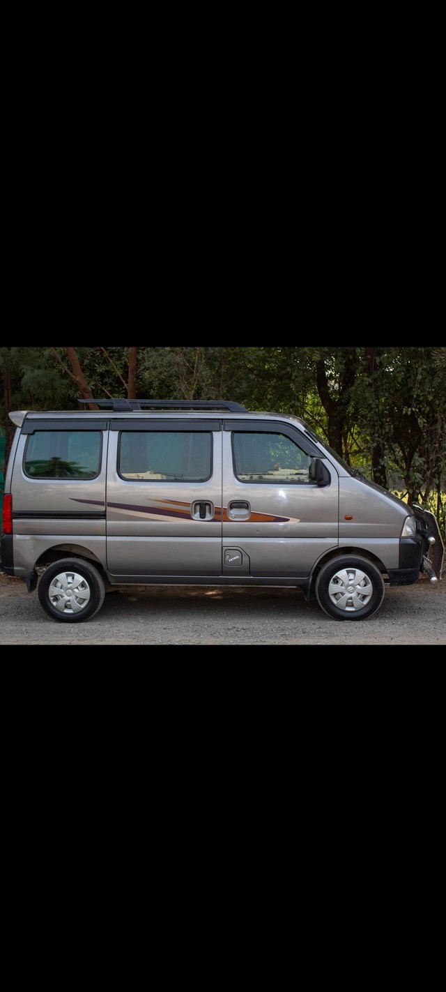Second-hand 2022 Maruti Eeco CNG 5 Seater AC for sale in Ahmedabad-1