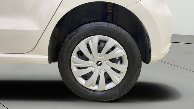 Second-hand 2012 Volkswagen Polo Petrol Trendline 1.2L for sale in Thane-26