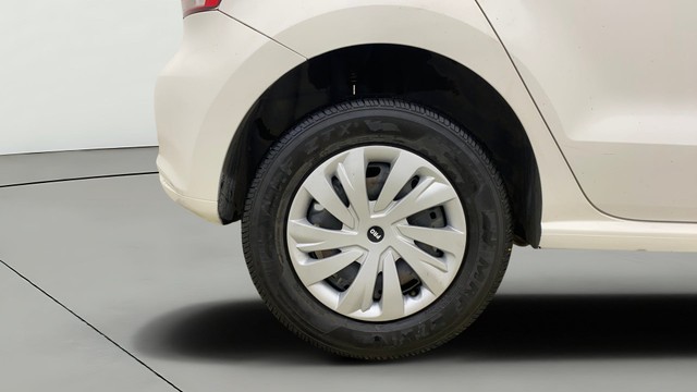 Second-hand 2012 Volkswagen Polo Petrol Trendline 1.2L for sale in Thane-24