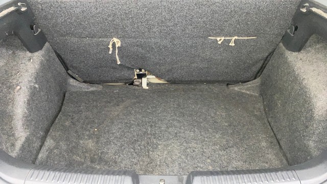 Second-hand 2012 Volkswagen Polo Petrol Trendline 1.2L for sale in Thane-19