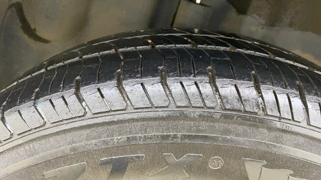 Second-hand 2012 Volkswagen Polo Petrol Trendline 1.2L for sale in Thane-29