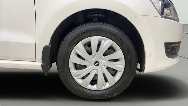 Second-hand 2012 Volkswagen Polo Petrol Trendline 1.2L for sale in Thane-23