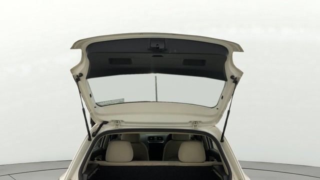 Second-hand 2012 Volkswagen Polo Petrol Trendline 1.2L for sale in Thane-20