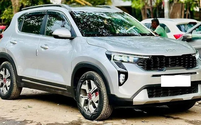 Second-hand 2024 Kia Sonet HTX Diesel for sale in New Delhi