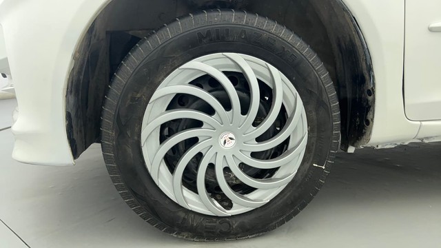 Second-hand 2014 Honda Amaze S i-VTEC for sale in Ahmedabad-20