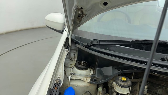 Second-hand 2014 Honda Amaze S i-VTEC for sale in Ahmedabad-35