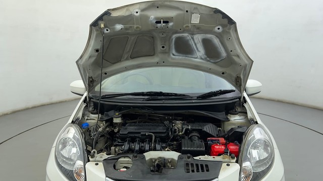 Second-hand 2014 Honda Amaze S i-VTEC for sale in Ahmedabad-8