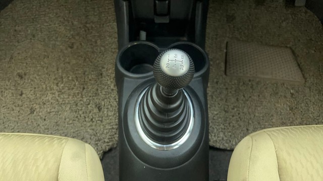 Second-hand 2014 Honda Amaze S i-VTEC for sale in Ahmedabad-12