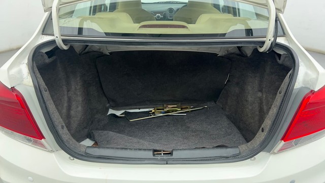 Second-hand 2014 Honda Amaze S i-VTEC for sale in Ahmedabad-9