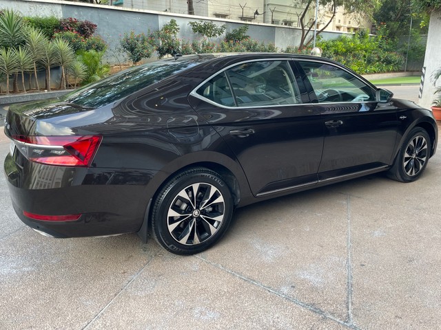 Second-hand 2021 Skoda Superb Laurin & klement BSVI for sale in Bangalore-10