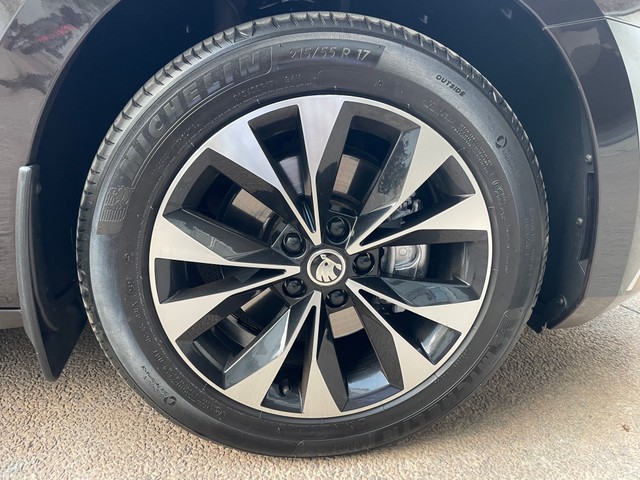 Second-hand 2021 Skoda Superb Laurin & klement BSVI for sale in Bangalore-6