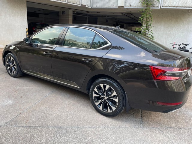 Second-hand 2021 Skoda Superb Laurin & klement BSVI for sale in Bangalore-7