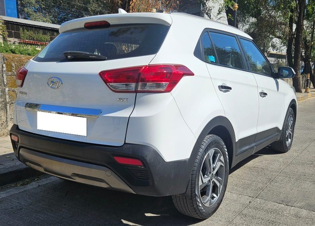 Second-hand 2018 Hyundai Creta 1.6 CRDi SX Option for sale in Pune-9