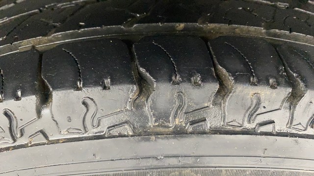 Second-hand 2019 Mahindra TUV 300 T10 for sale in Coimbatore-31