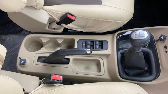 Second-hand 2019 Mahindra TUV 300 T10 for sale in Coimbatore-13