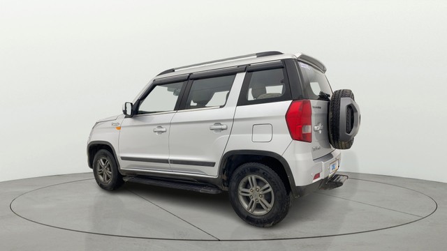 Second-hand 2019 Mahindra TUV 300 T10 for sale in Coimbatore-4