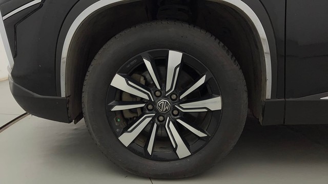 Second-hand 2020 MG Hector Sharp DCT for sale in Mumbai-20