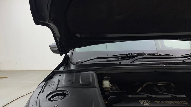 Second-hand 2020 MG Hector Sharp DCT for sale in Mumbai-32