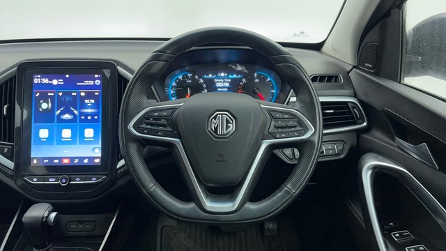 Second-hand 2020 MG Hector Sharp DCT for sale in Mumbai-37