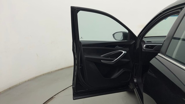 Second-hand 2020 MG Hector Sharp DCT for sale in Mumbai-28