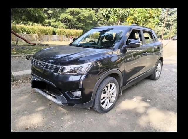 Second-hand 2019 Mahindra XUV300 W8 Diesel BSIV for sale in Pune-7