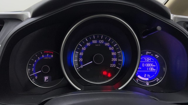 Second-hand 2022 Honda Jazz ZX for sale in Noida-13