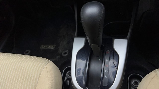 Second-hand 2022 Honda Jazz ZX for sale in Noida-12