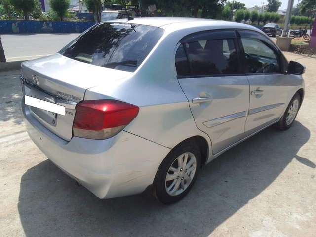 Second-hand 2015 Honda Amaze E i-Dtech for sale in Hyderabad-2
