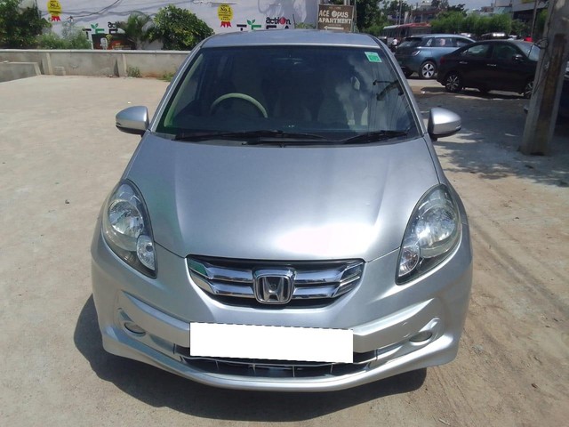 Second-hand 2015 Honda Amaze E i-Dtech for sale in Hyderabad-4
