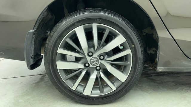 Second-hand 2022 Honda City VX MT for sale in Chennai-18