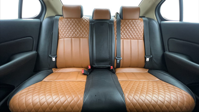 Second-hand 2022 Honda City VX MT for sale in Chennai-32