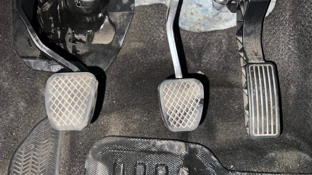 Second-hand 2022 Honda City VX MT for sale in Chennai-14