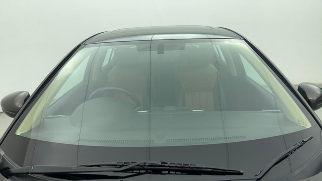 Second-hand 2022 Honda City VX MT for sale in Chennai-10